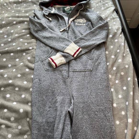 Roots Salt & Pepper Women’s Onesie - Picture 5 of 8